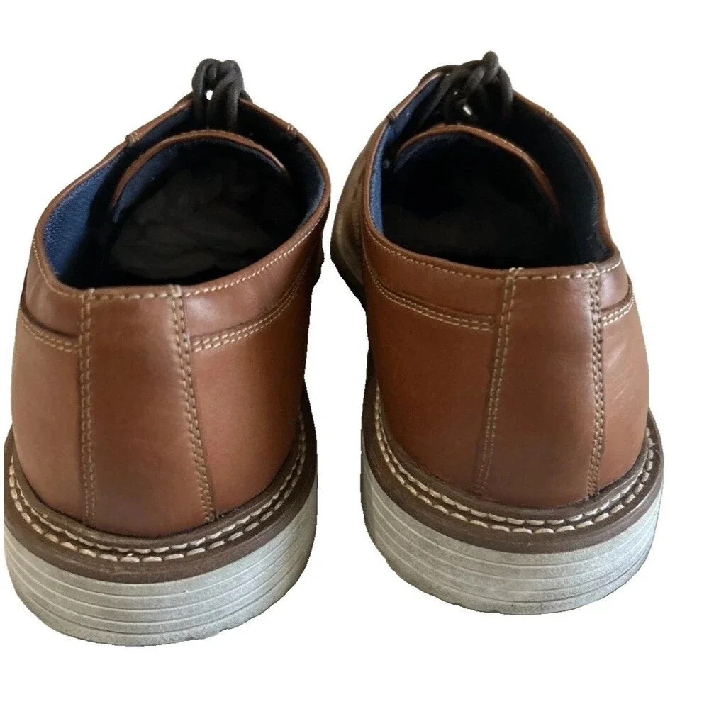 Johnston & Murphy oxford feature